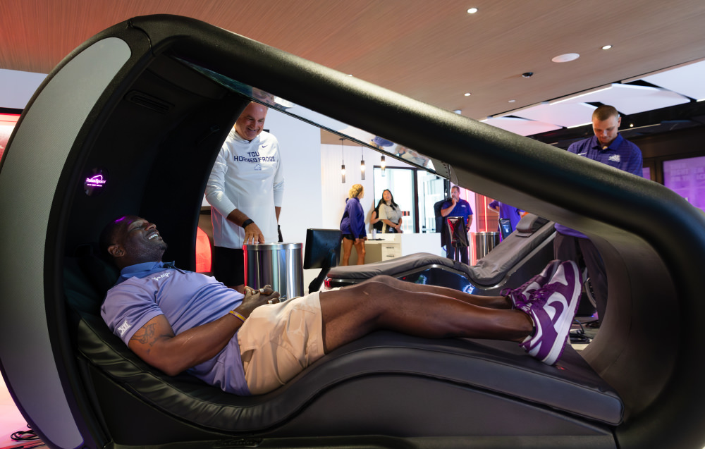 LT in relaxation pod